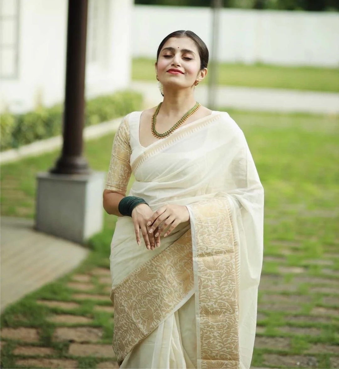 Kaashi - Onam Saree - Image 12