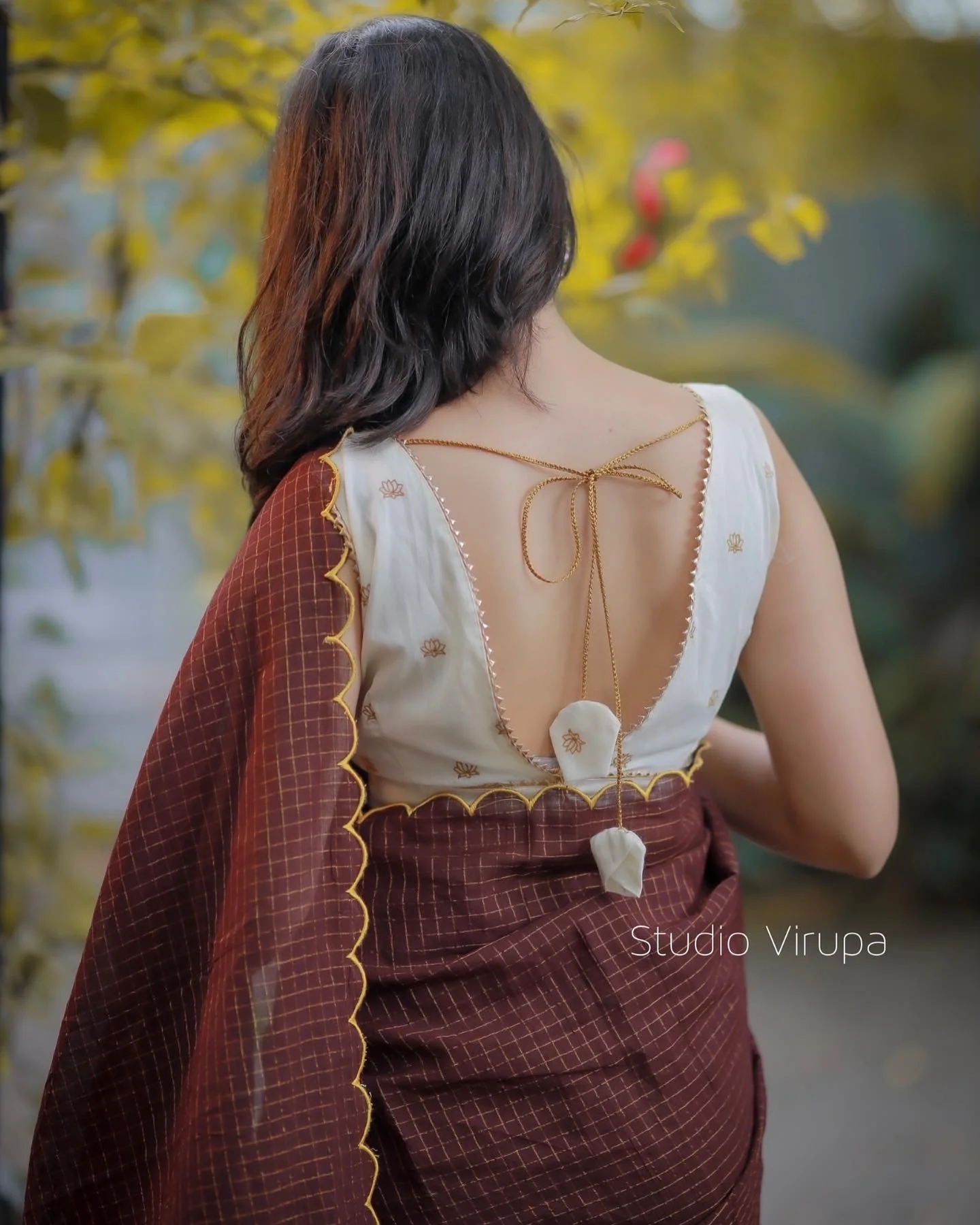Lotus - Beige - Image 3