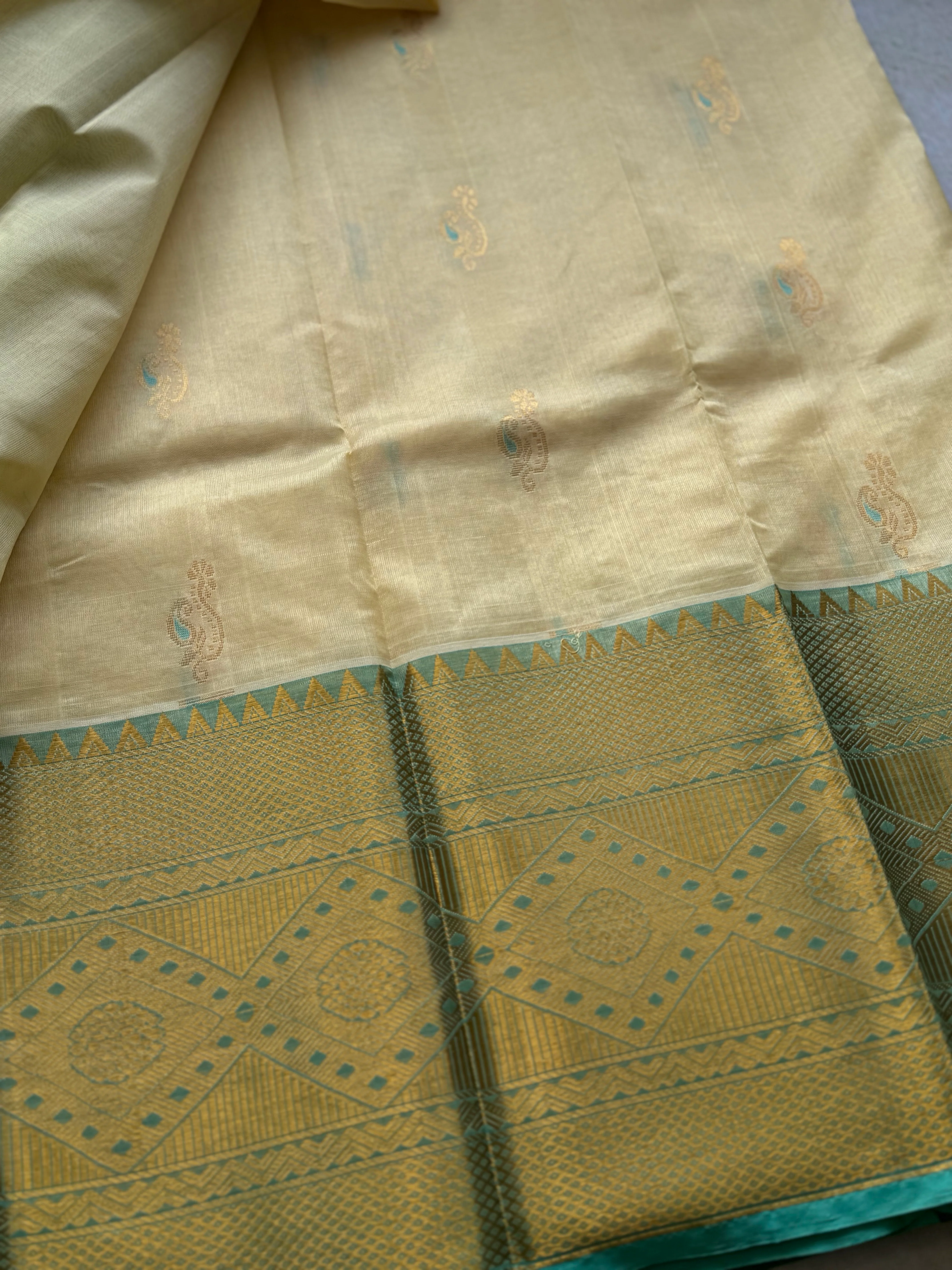 Mangalgiri Semi Silk Cotton Saree - Image 3