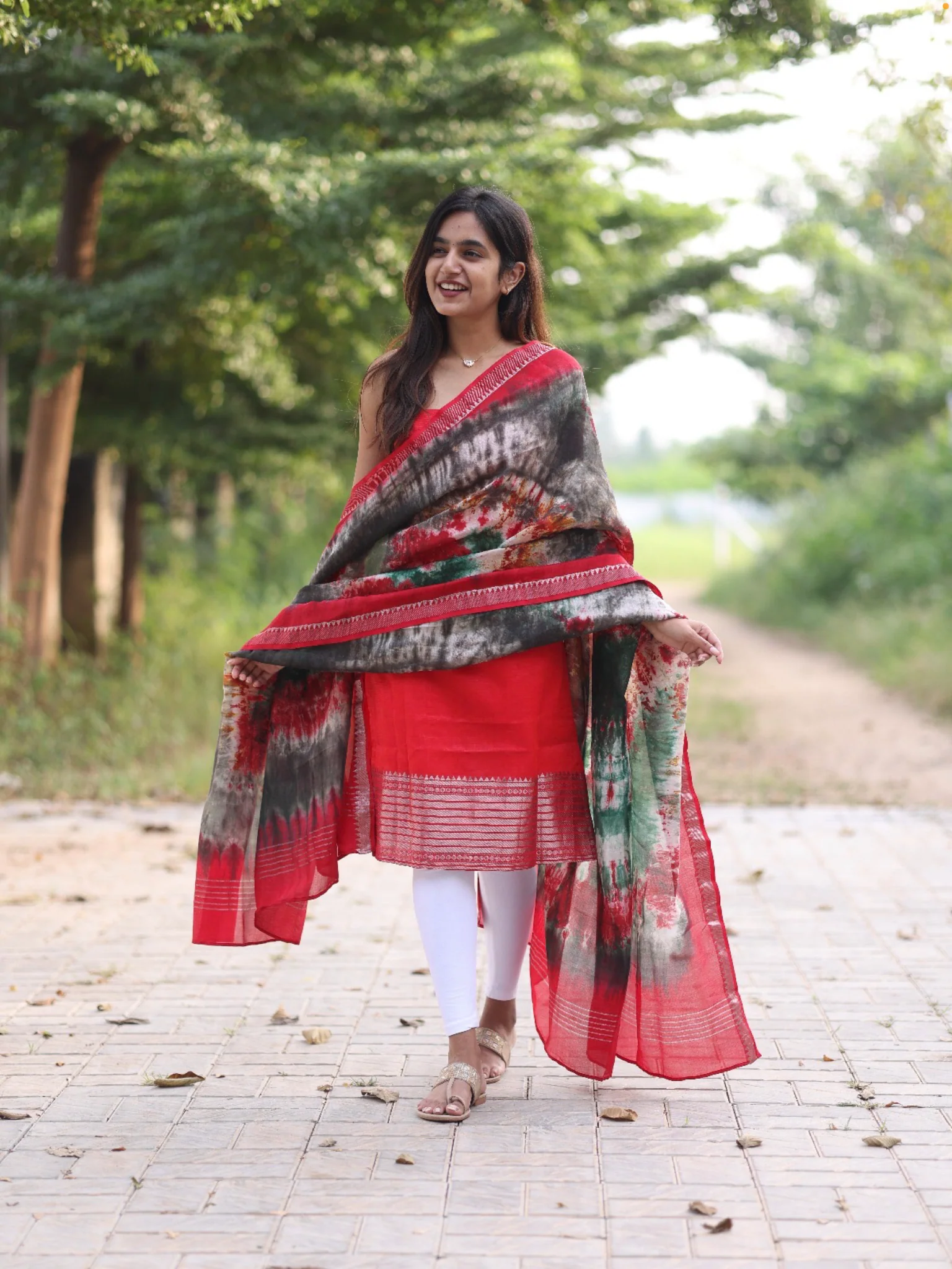 Mangalgiri Silk - Kurta + Dupatta - Image 4