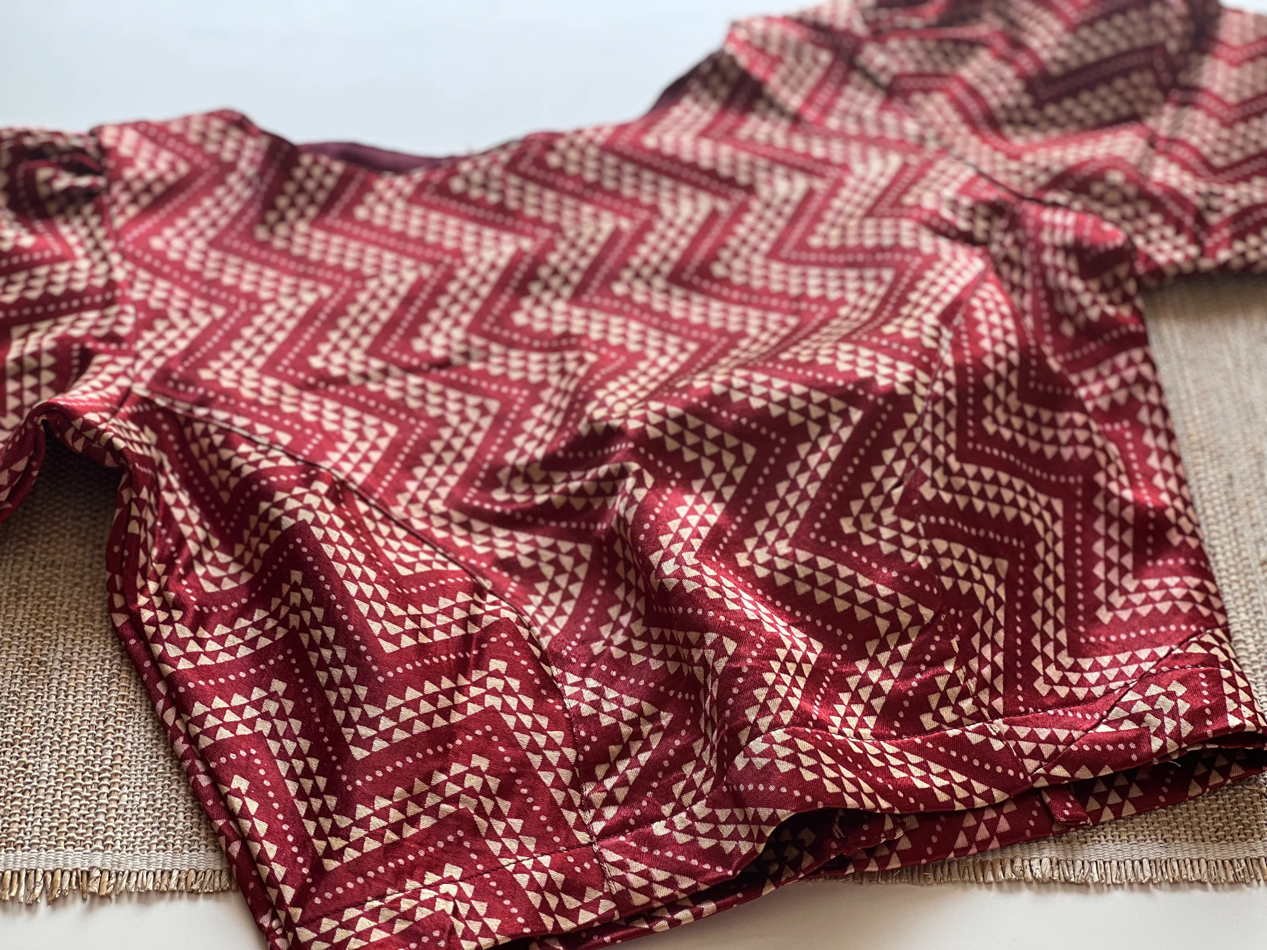 Mushroo silk blouse - Express - Image 4