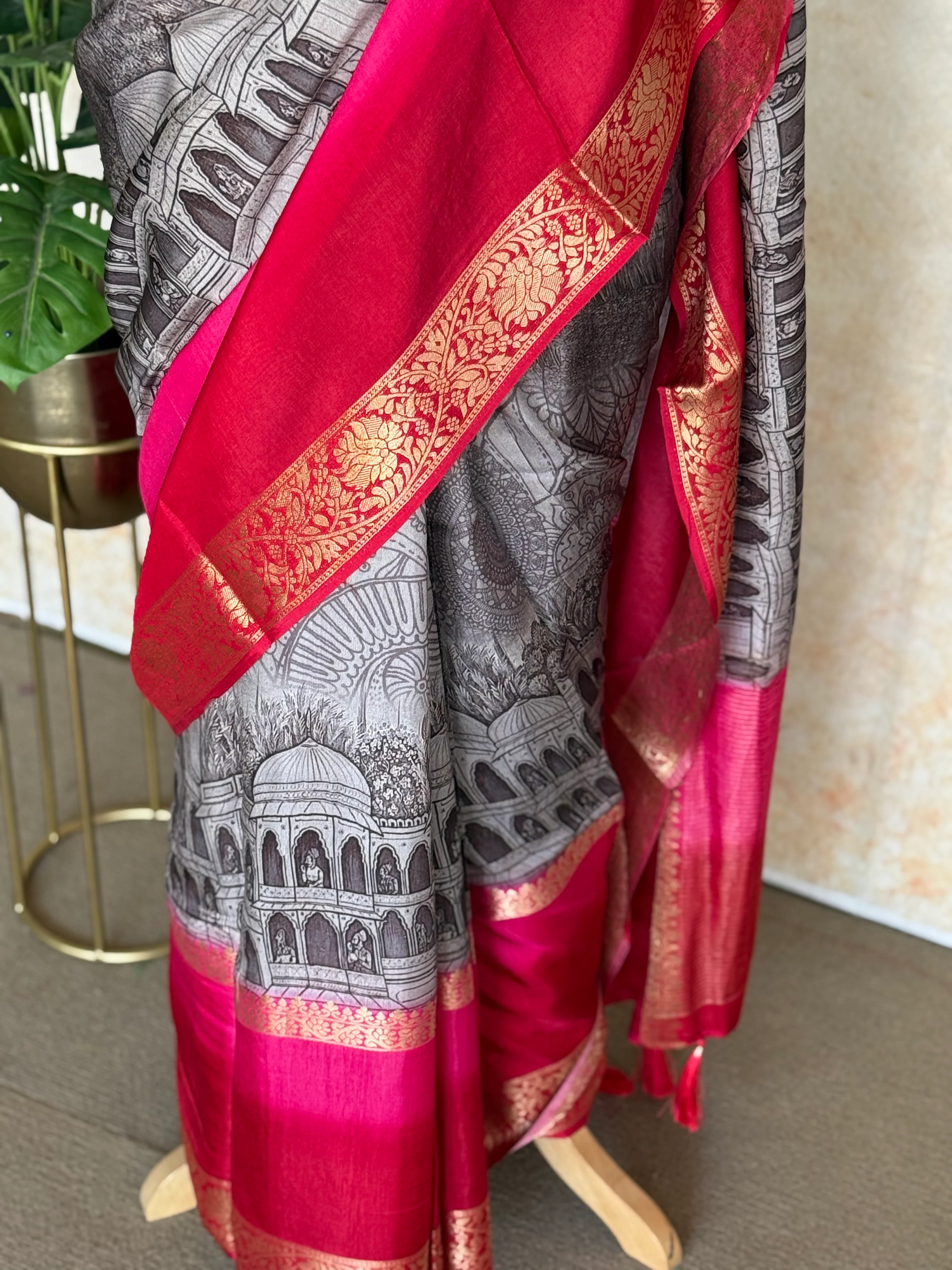 Printed Pure Dola Silk Saree with Bentex Border - Image 4