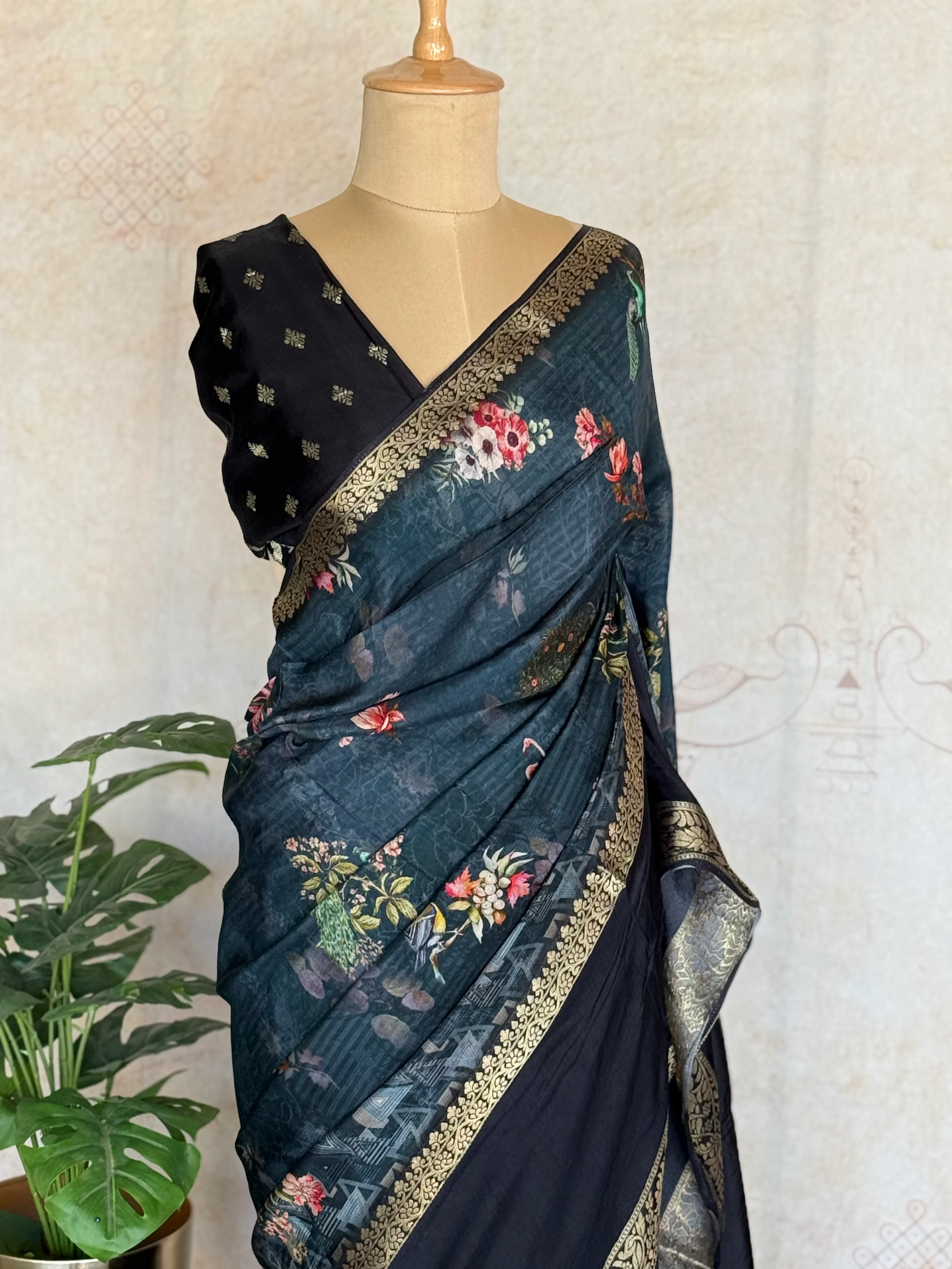 Printed Pure Dola Silk Saree with Trending Bentex Border - Image 2