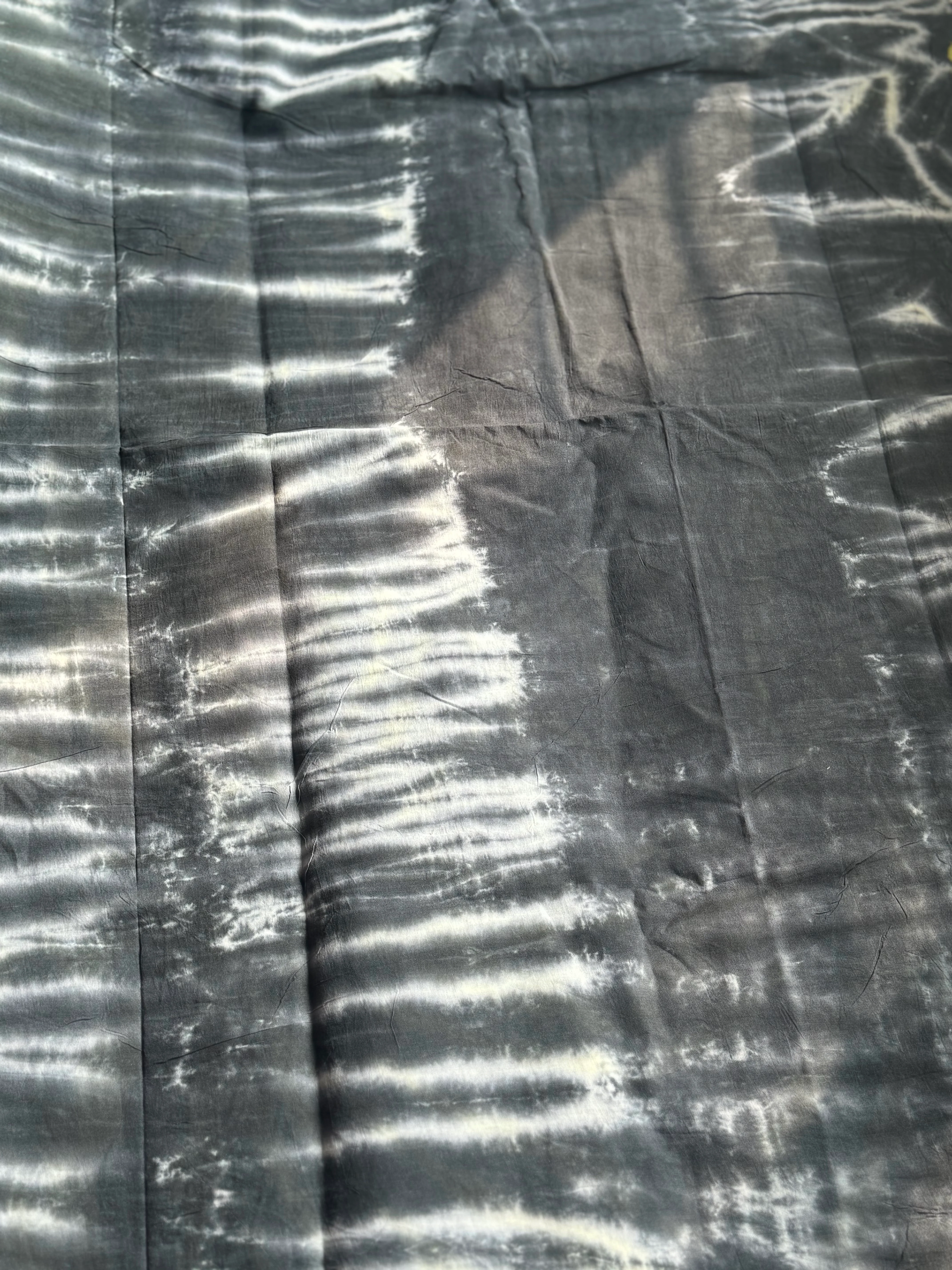 Pure Cotton Shibori Saree - Image 3
