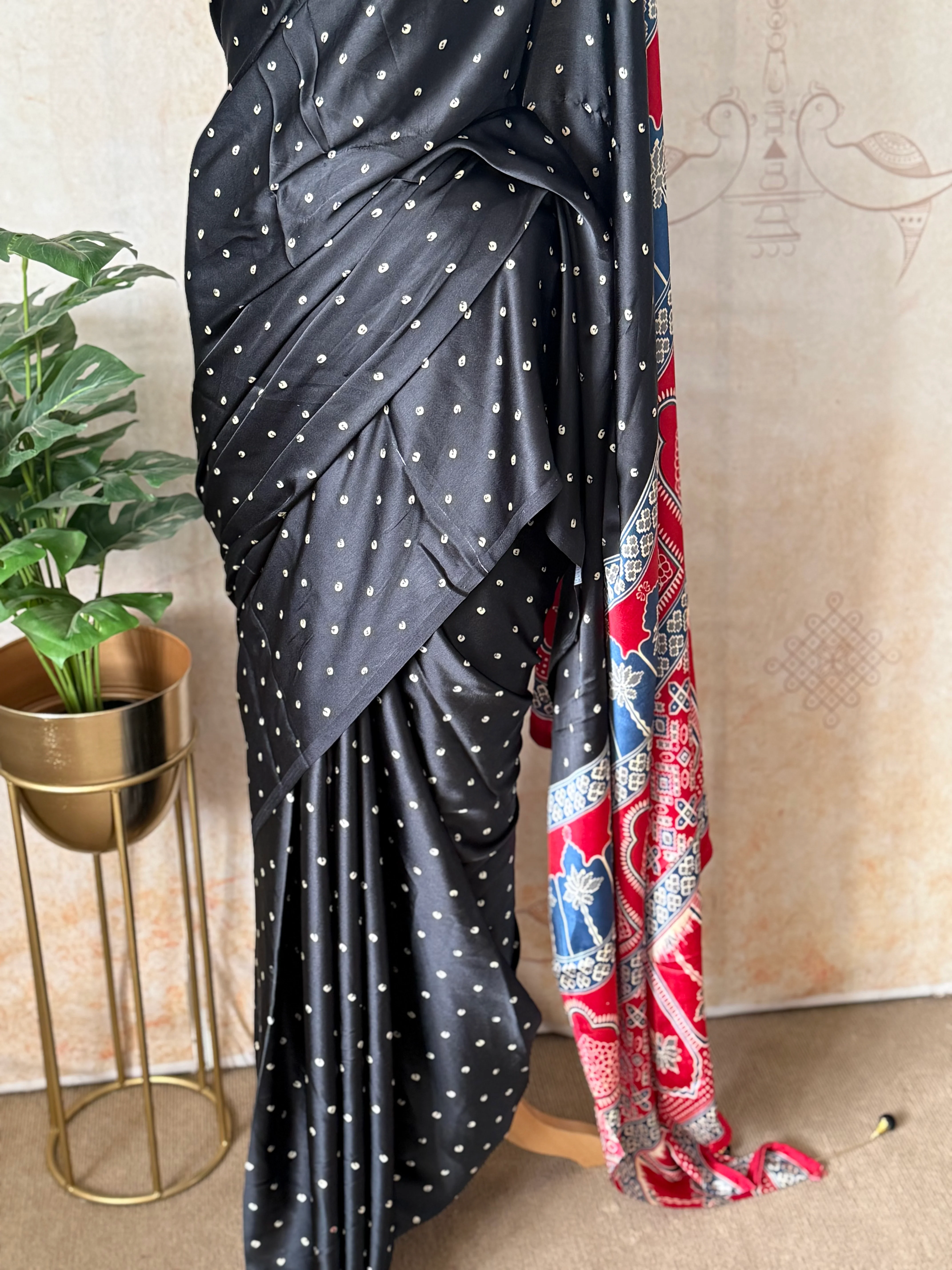 Black Modal Saree with Silver Buttas with Ajrakh Pallu - Image 2