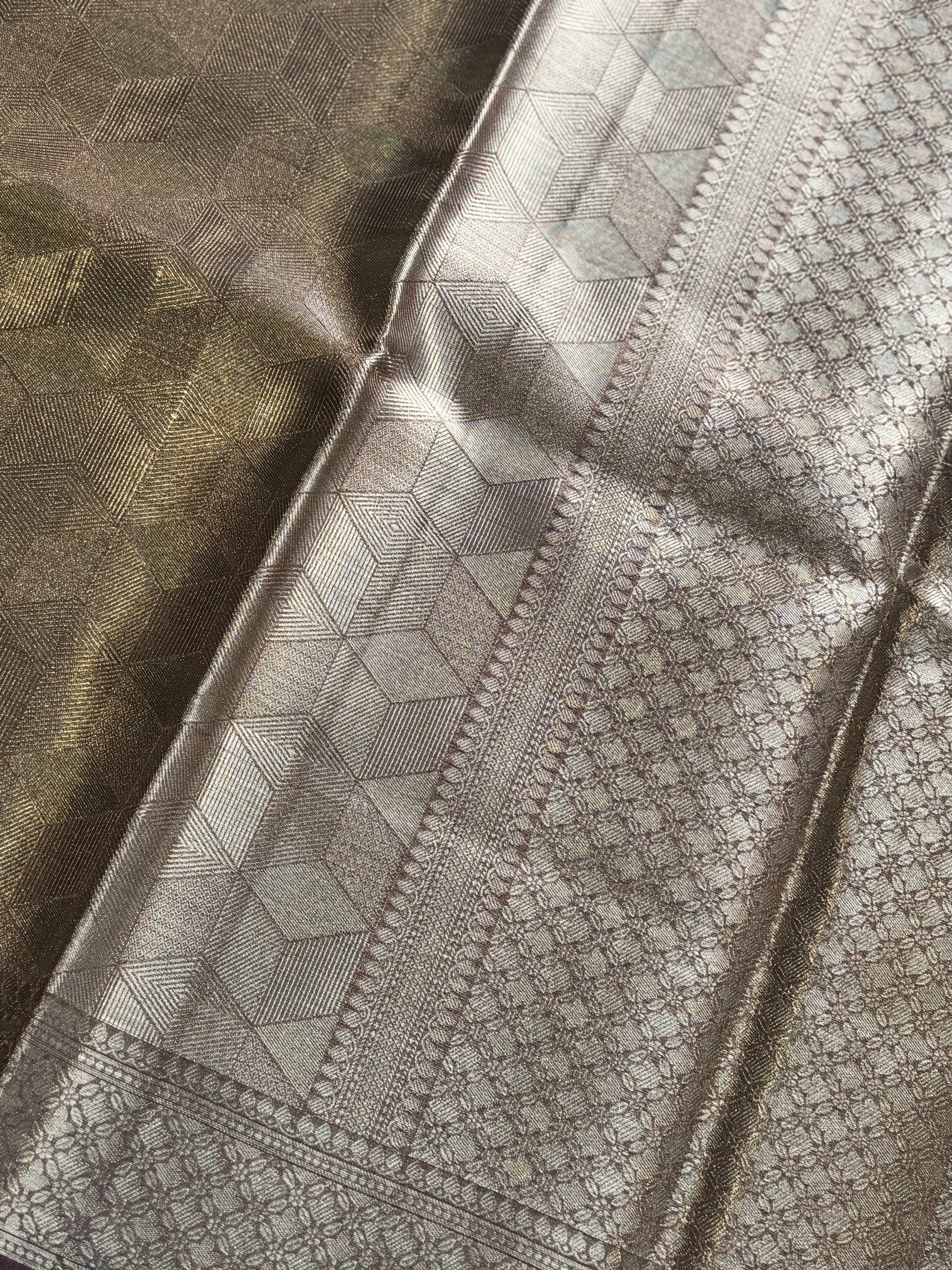 Sarva - Regal Banarasi Saree - Image 6