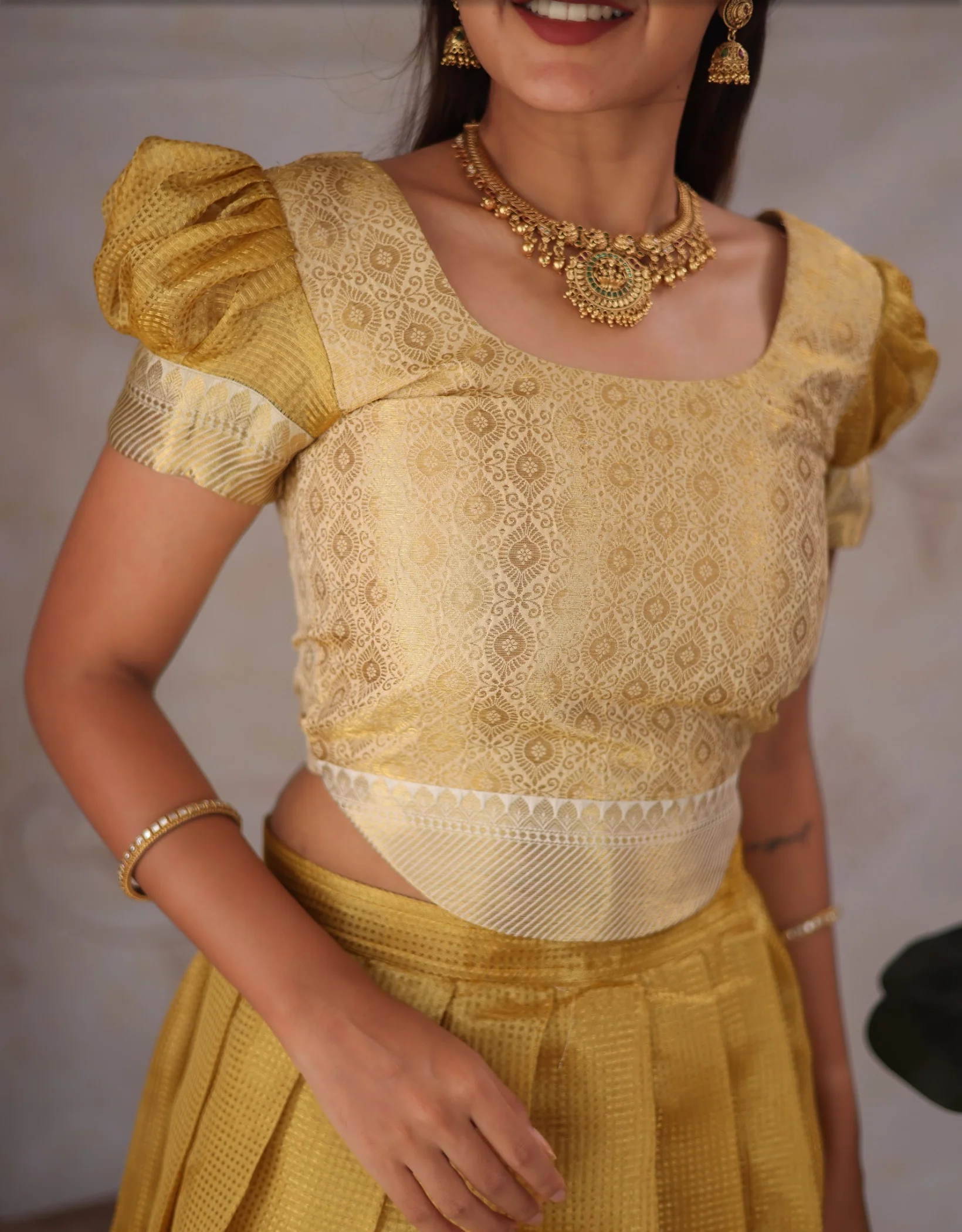 Swarna - Corset top and skirt - Image 6